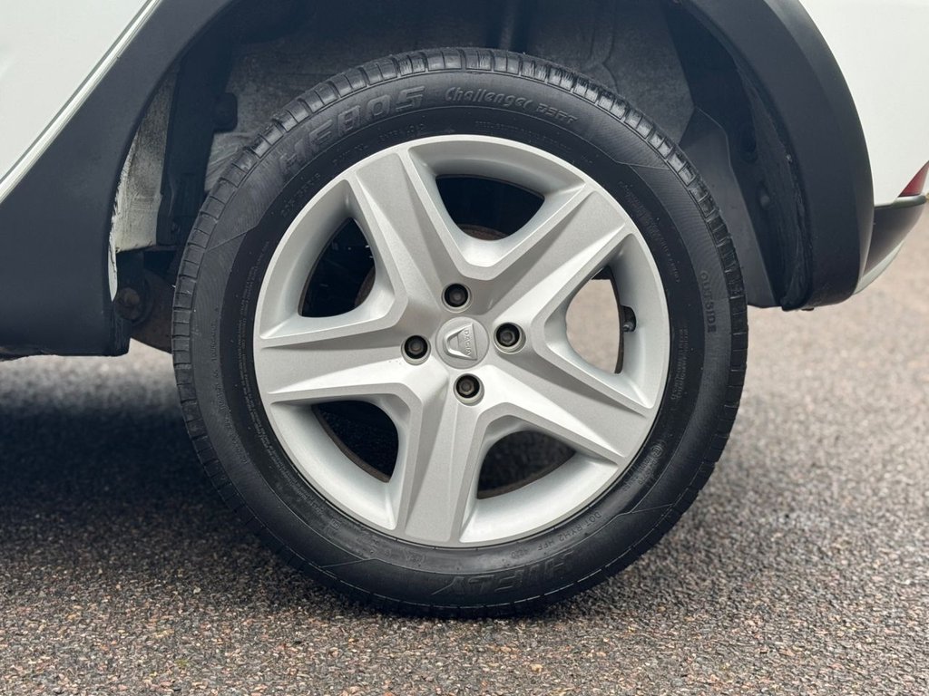 Used Dacia Sandero Stepway 2015 for sale - 77806347: Photo 24