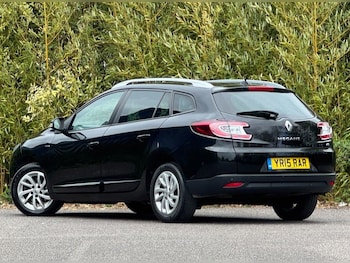 Used Renault Megane 2015 for sale - 79288330: Photo