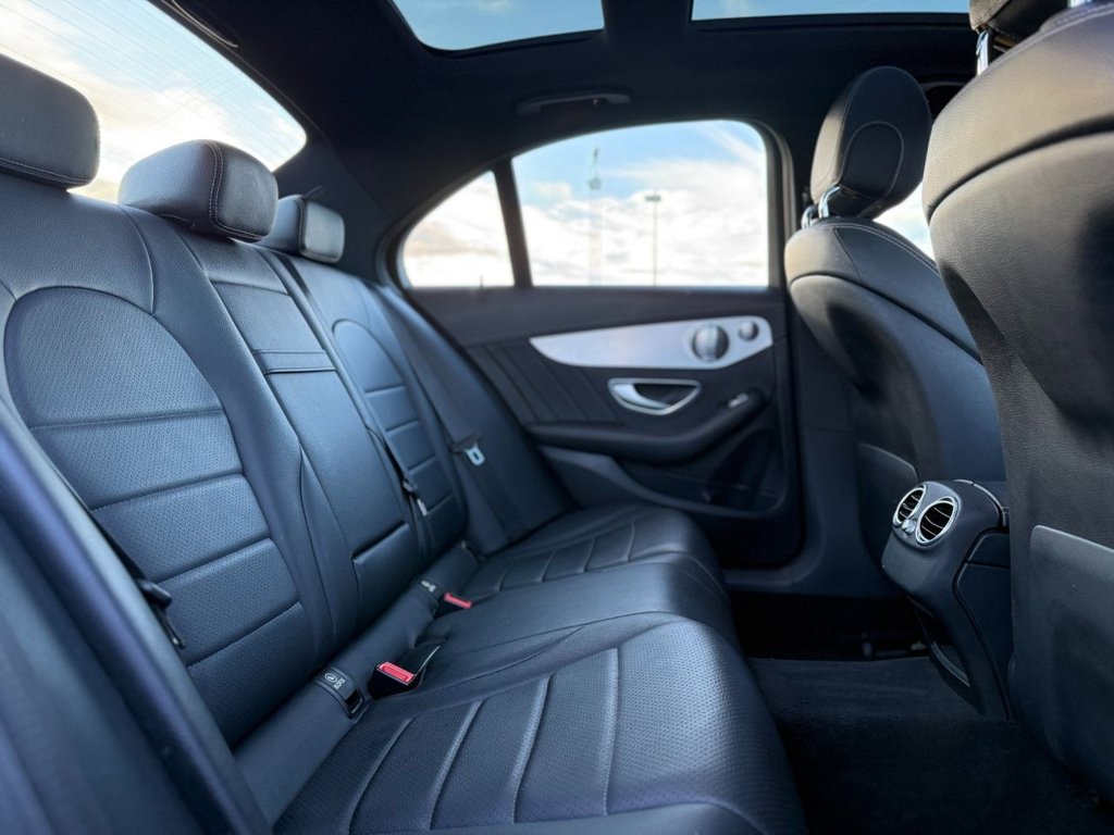 Used Mercedes-Benz C Class 2015 for sale - 76604636: Photo 13