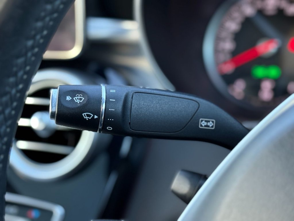 Used Mercedes-Benz C Class 2015 for sale - 76604636: Photo 30