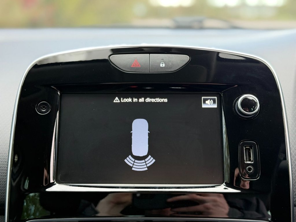 Used Renault Clio 2019 for sale - 78096582: Photo 18