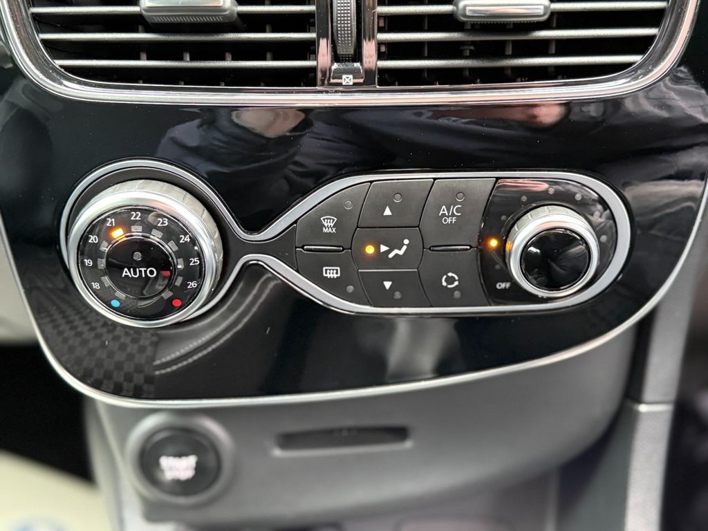 Used Renault Clio 2019 for sale - 78096582: Photo 25