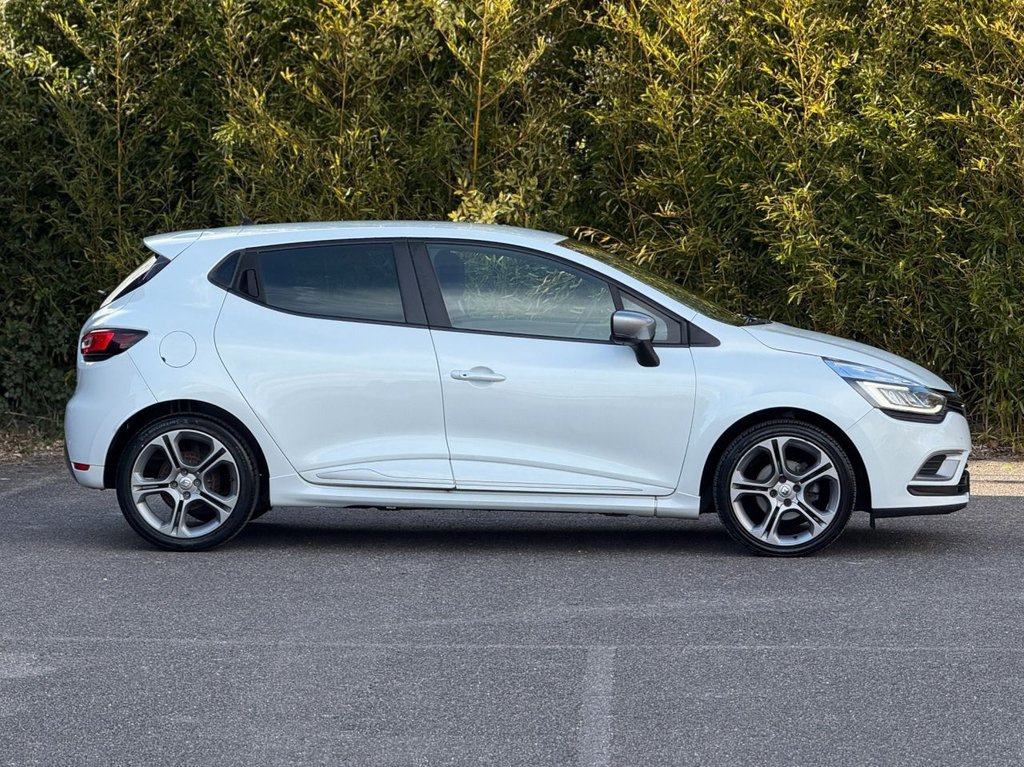 Used Renault Clio 2019 for sale - 78096582: Photo 3