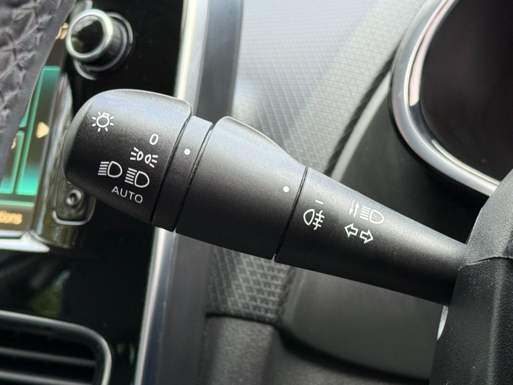 Used Renault Clio 2019 for sale - 78096582: Photo 33