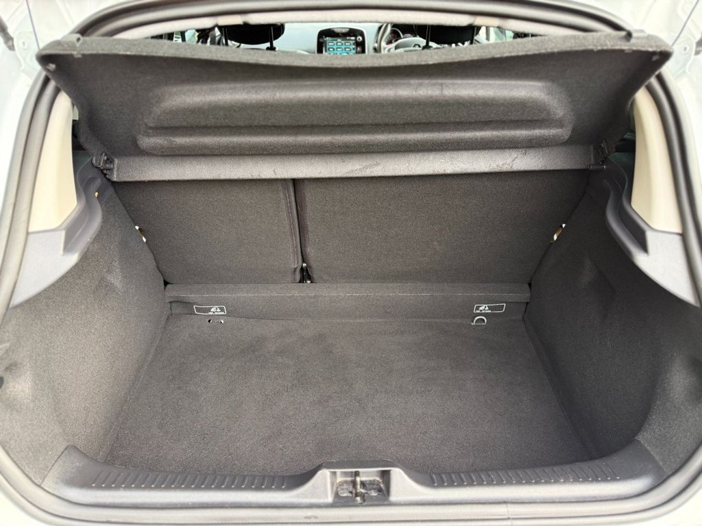 Used Renault Clio 2019 for sale - 78096582: Photo 40