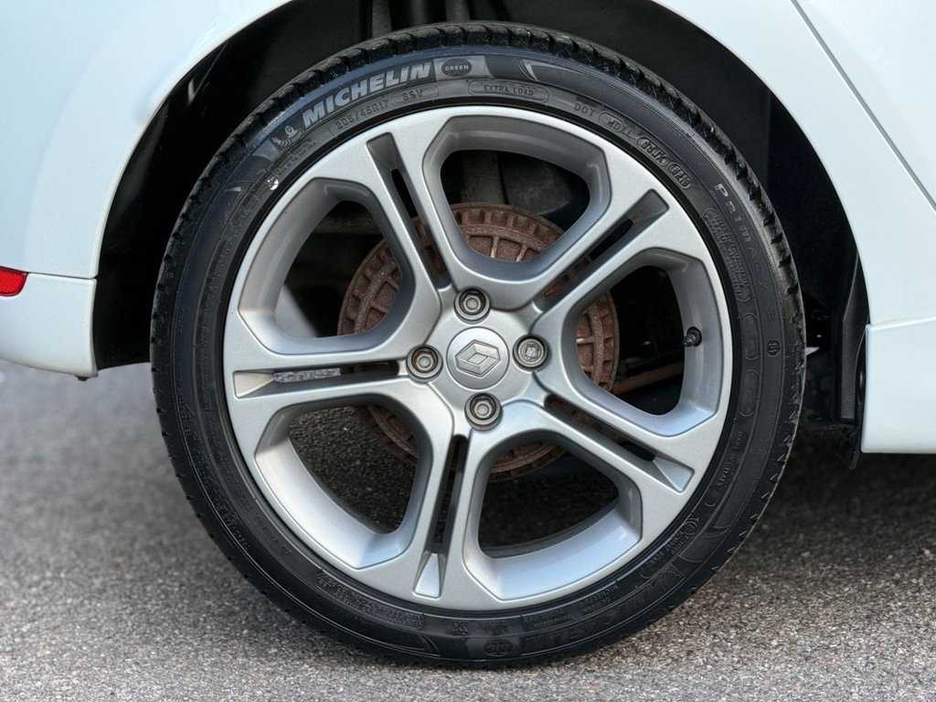 Used Renault Clio 2019 for sale - 78096582: Photo 43