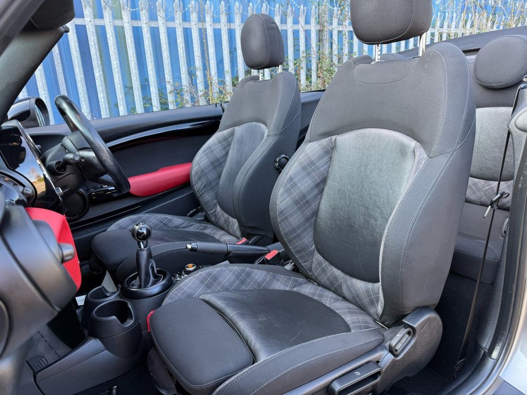 Used MINI Convertible 2016 for sale - 77734087: Photo 15
