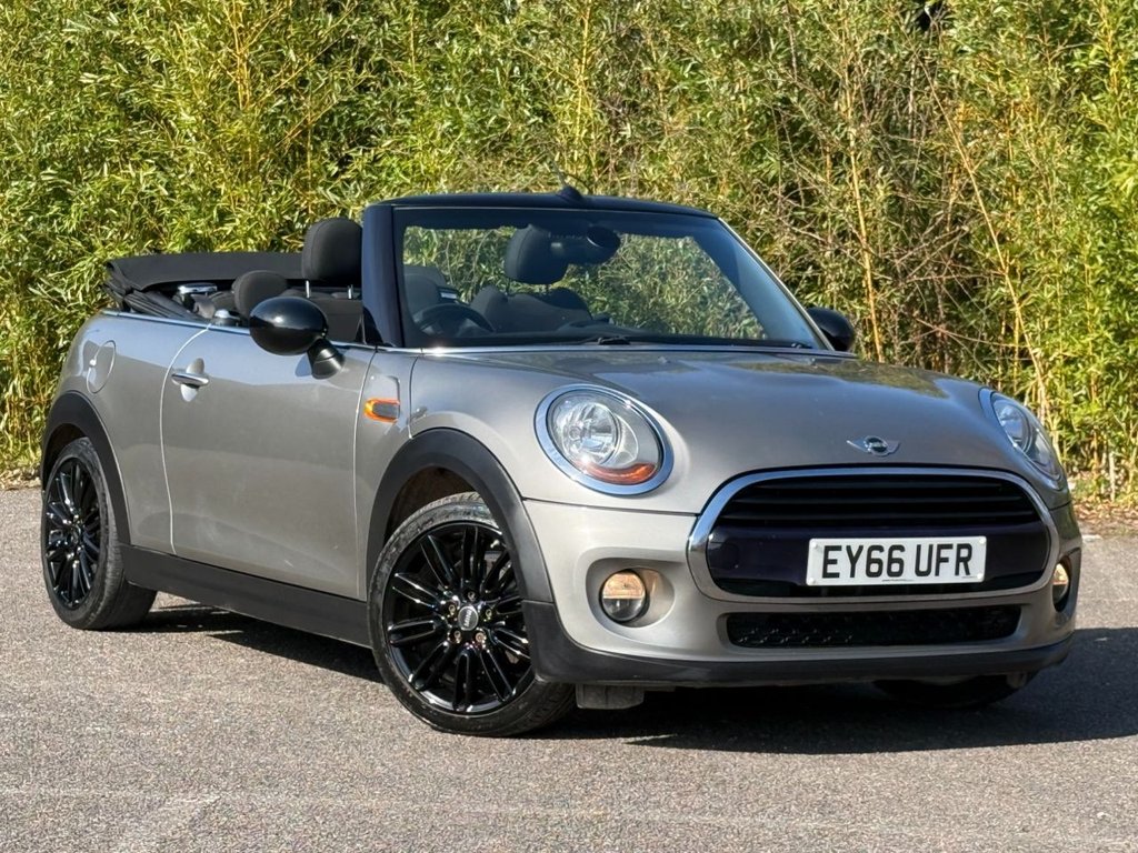 Used MINI Convertible 2016 for sale - 77734087: Photo 2