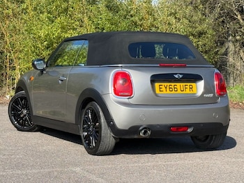 Used MINI Convertible 2016 for sale - 77734087: Photo
