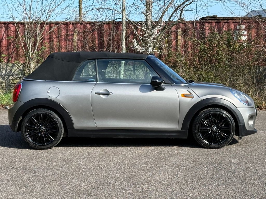Used MINI Convertible 2016 for sale - 77734087: Photo 5