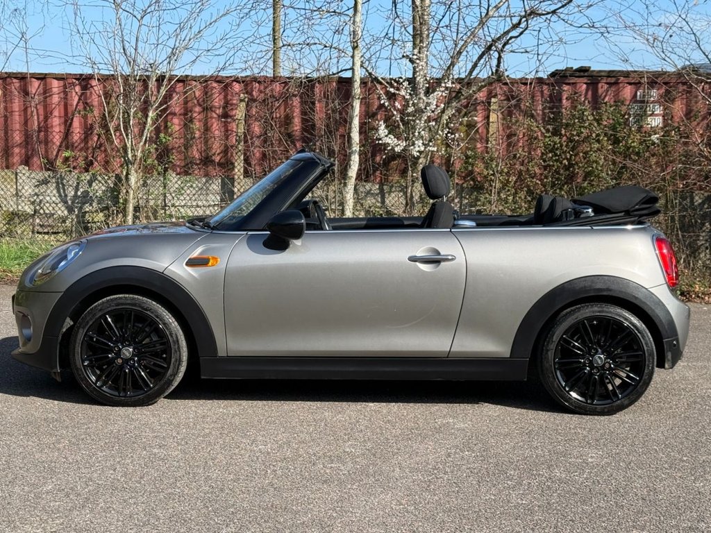 Used MINI Convertible 2016 for sale - 77734087: Photo 8