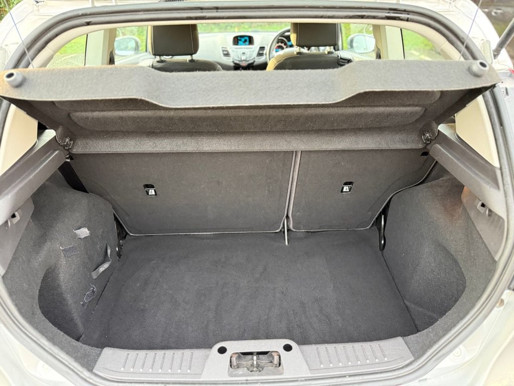 Used Ford Fiesta 2014 for sale - 77212898: Photo 33