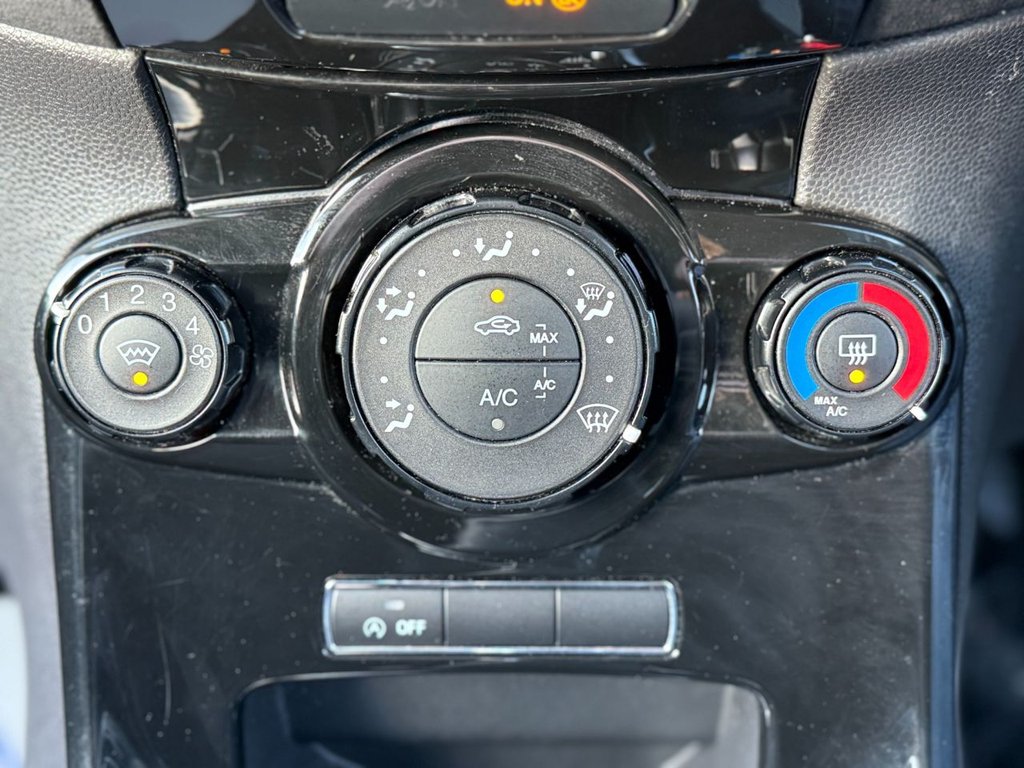 Used Ford Fiesta 2016 for sale - 76604659: Photo 24