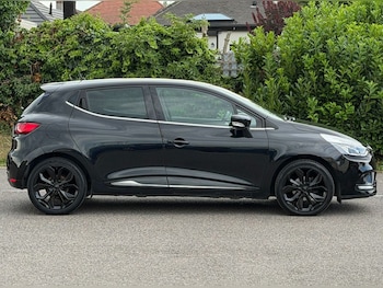 Used Renault Clio 2018 for sale - 79313084: Photo