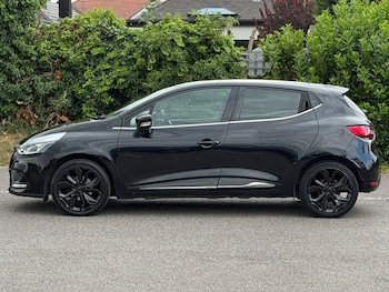 Used Renault Clio 2018 for sale - 79313084: Photo