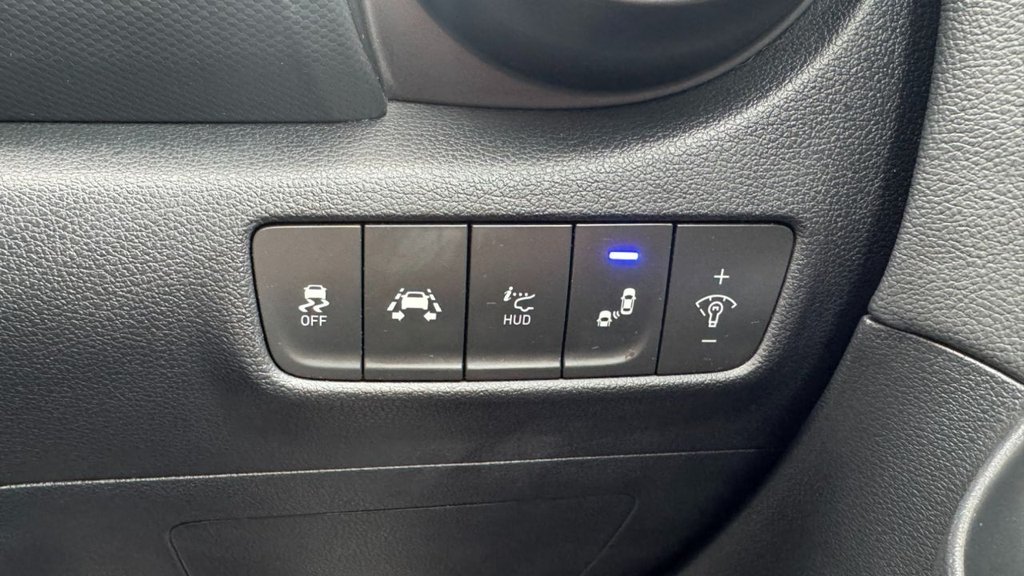 Used Hyundai KONA 2018 for sale - 78096580: Photo 31