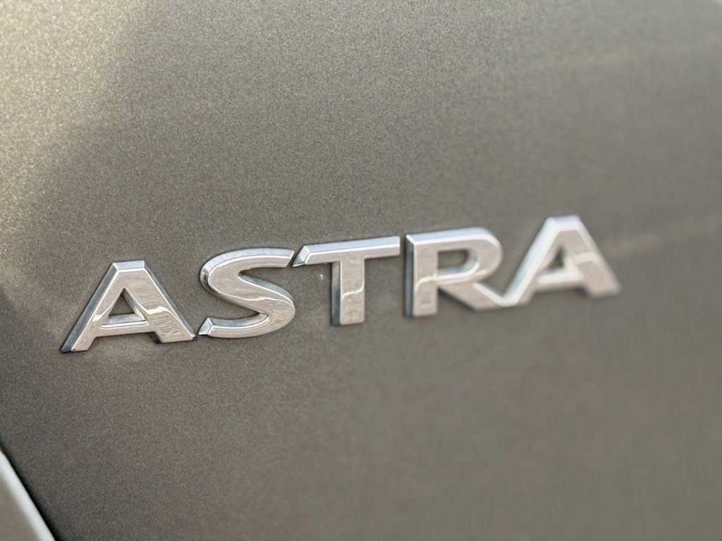 Used Vauxhall Astra 2019 for sale - 76162699: Photo 42