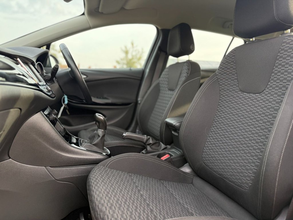 Used Vauxhall Astra 2019 for sale - 76162699: Photo 9