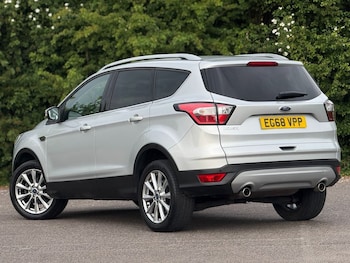 Used Ford Kuga 2019 for sale - 78762332: Photo