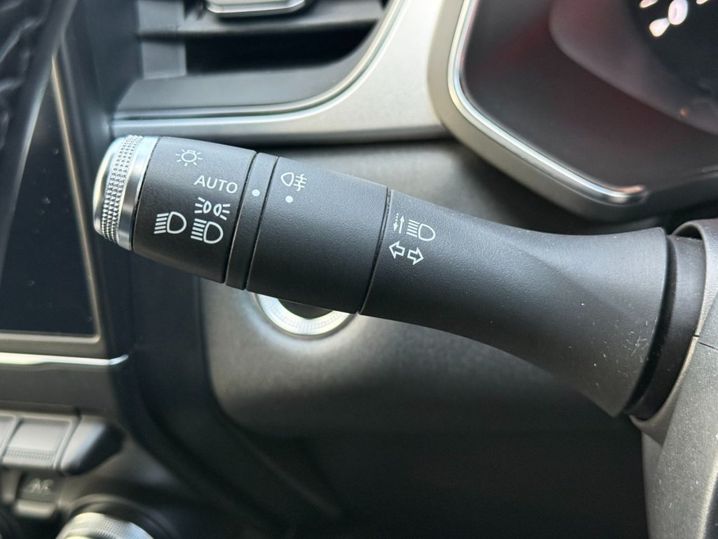 Used Renault Captur 2020 for sale - 77734077: Photo 32