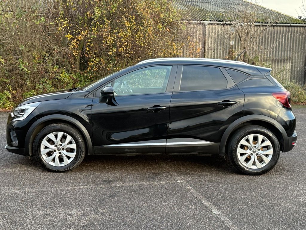 Used Renault Captur 2020 for sale - 77734077: Photo 4