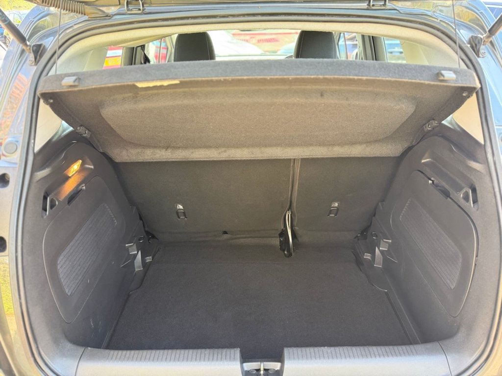 Used Vauxhall Crossland X 2017 for sale - 78180800: Photo 34