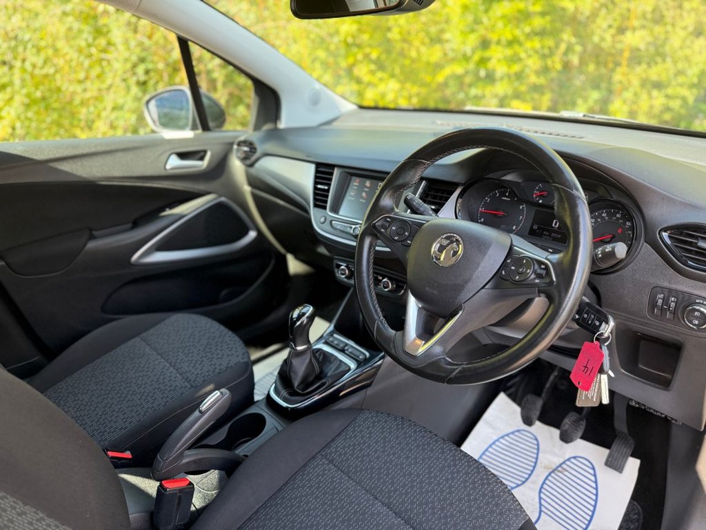 Used Vauxhall Crossland X 2017 for sale - 78180800: Photo 8