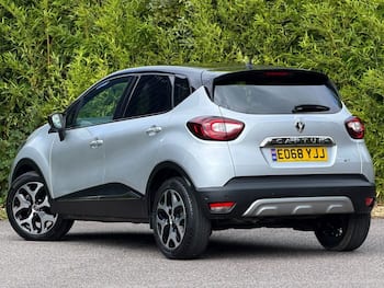Used Renault Captur 2018 for sale - 79843379: Photo