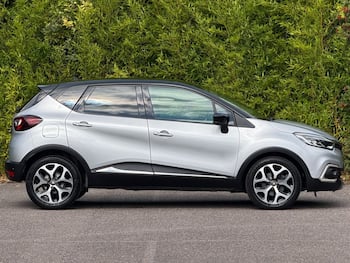 Used Renault Captur 2018 for sale - 79843379: Photo