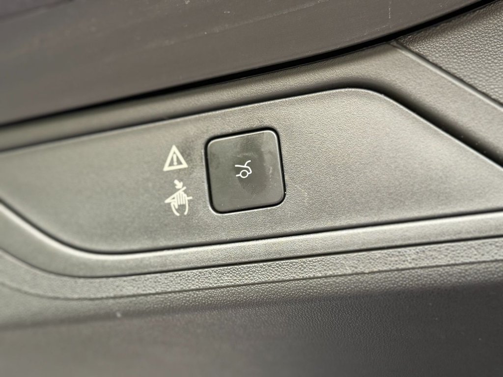 Used Citroen C4 Grand Picasso 2017 for sale - 76604497: Photo 42