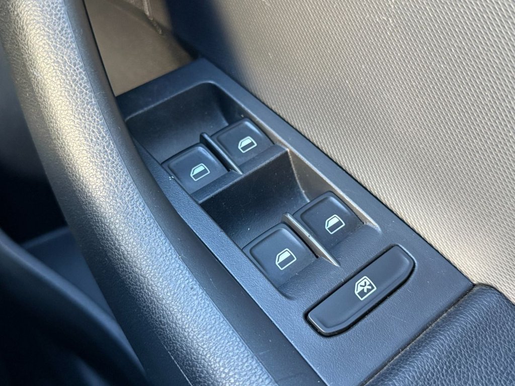 Used Skoda Rapid Spaceback 2014 for sale - 76642729: Photo 30