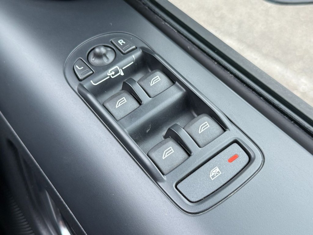 Used Land Rover Freelander 2012 for sale - 76509426: Photo 32