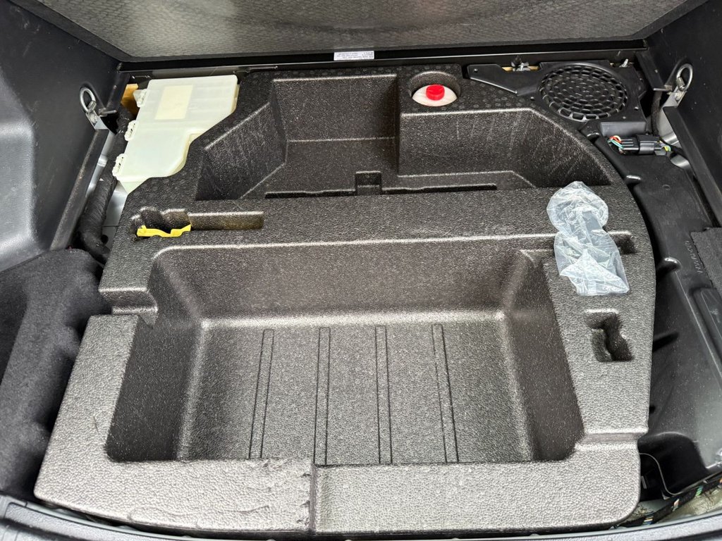 Used Land Rover Freelander 2012 for sale - 76509426: Photo 35