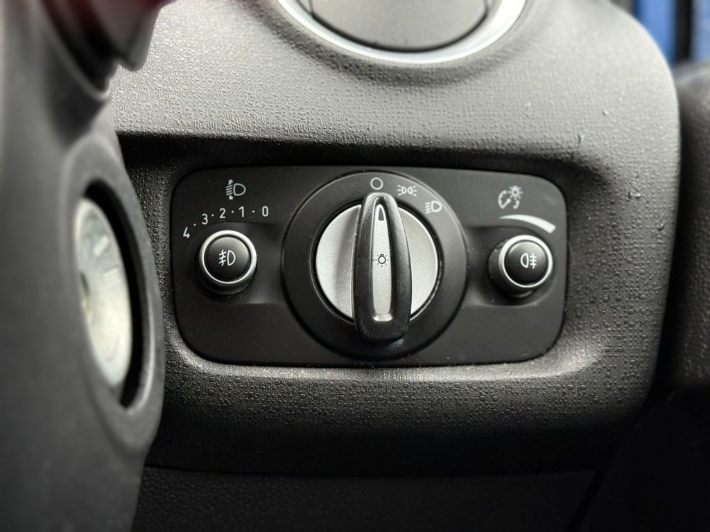 Used Ford Fiesta 2013 for sale - 76417033: Photo 32