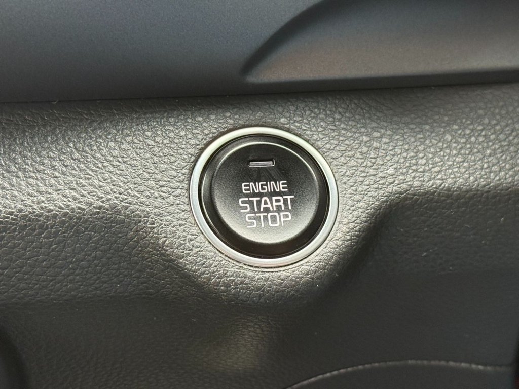 Used Kia Stonic 2019 for sale - 77692519: Photo 31