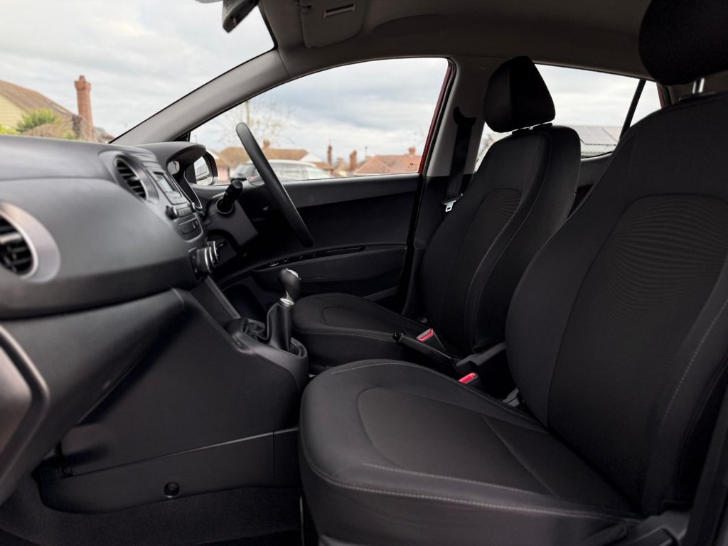 Used Hyundai i10 2017 for sale - 78110296: Photo 12