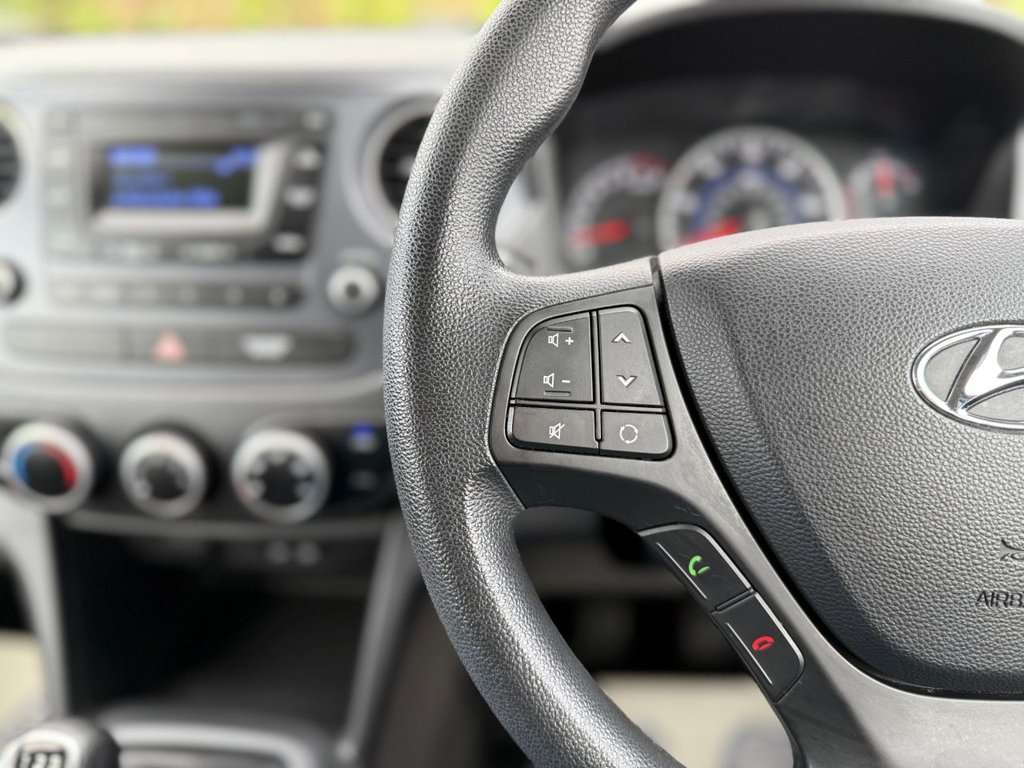 Used Hyundai i10 2017 for sale - 78110296: Photo 24