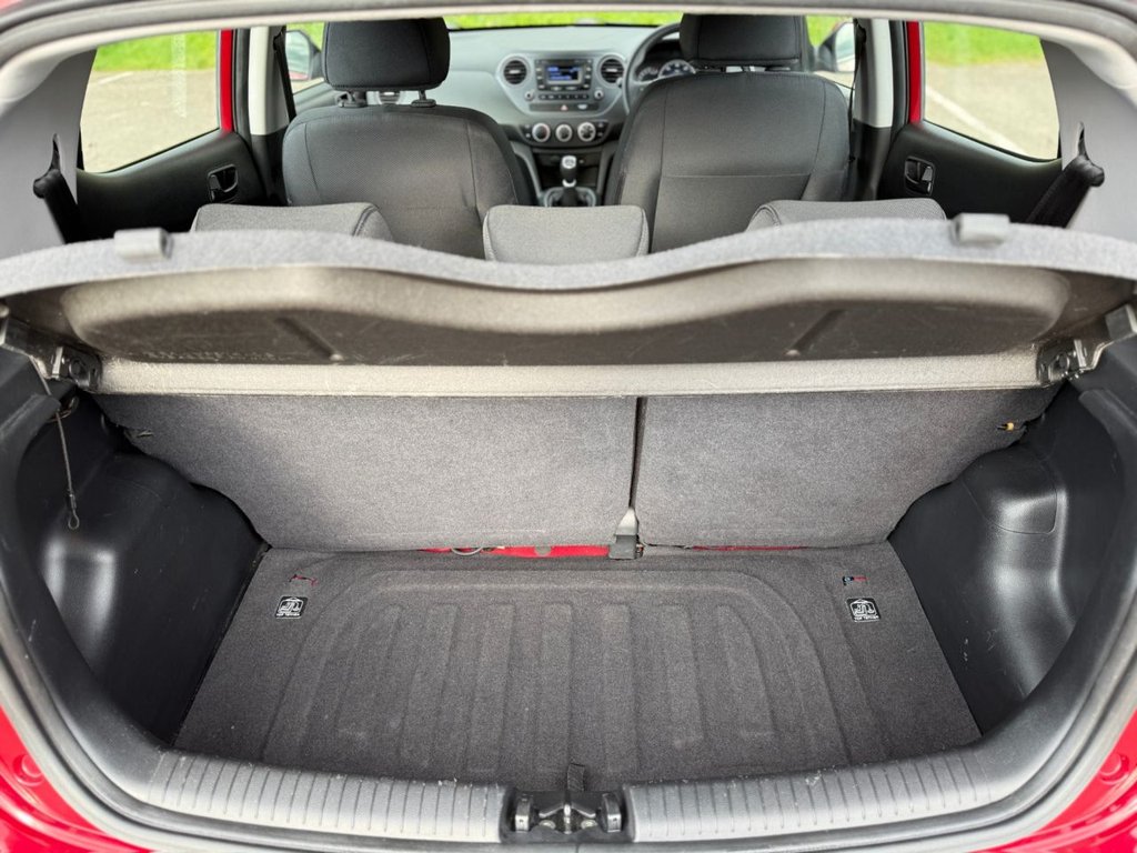 Used Hyundai i10 2017 for sale - 78110296: Photo 30