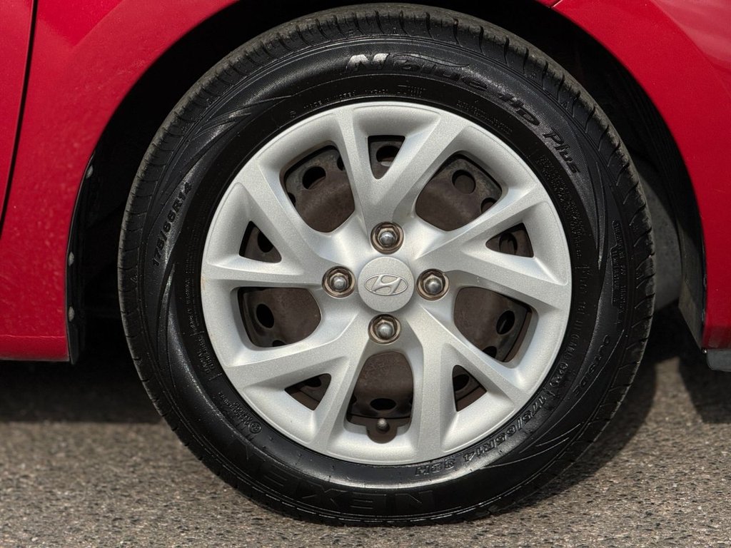 Used Hyundai i10 2017 for sale - 78110296: Photo 32