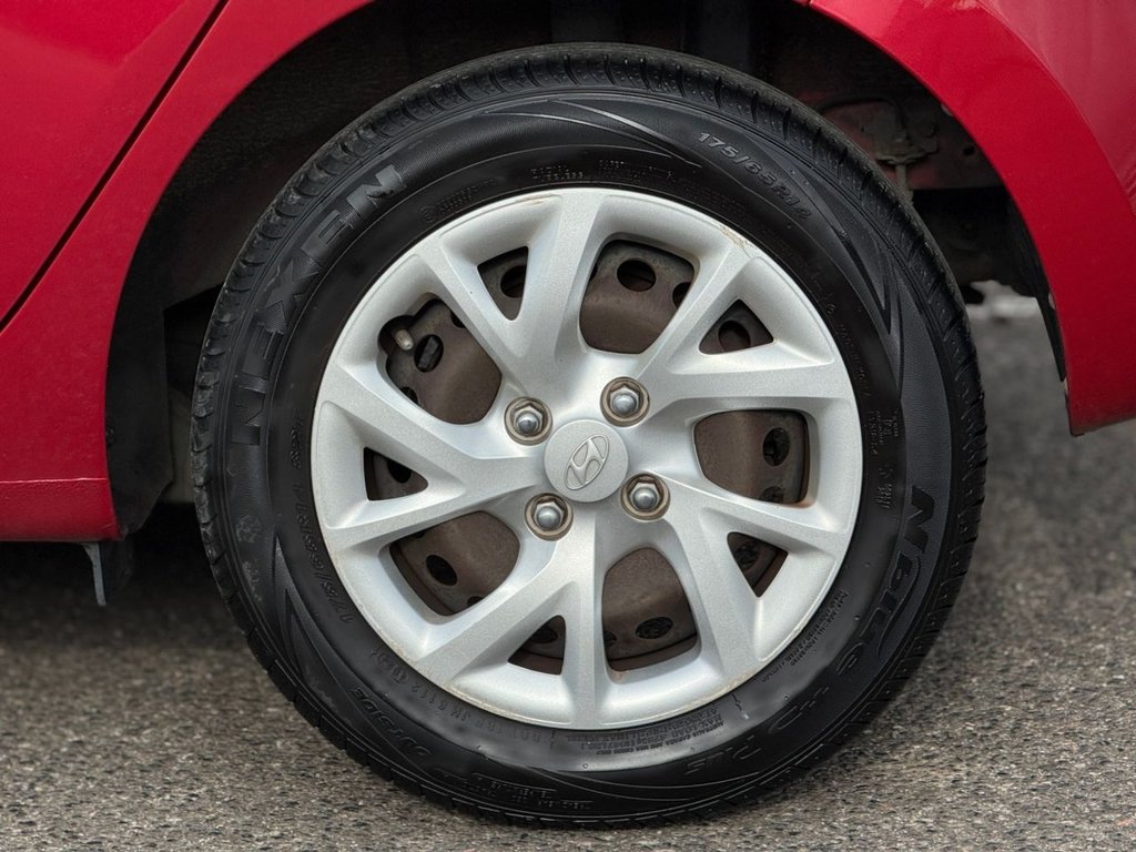 Used Hyundai i10 2017 for sale - 78110296: Photo 35