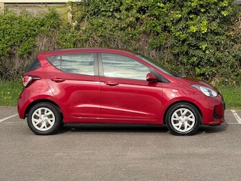 Used Hyundai i10 2017 for sale - 78110296: Photo
