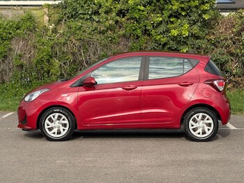 Used Hyundai i10 2017 for sale - 78110296: Photo