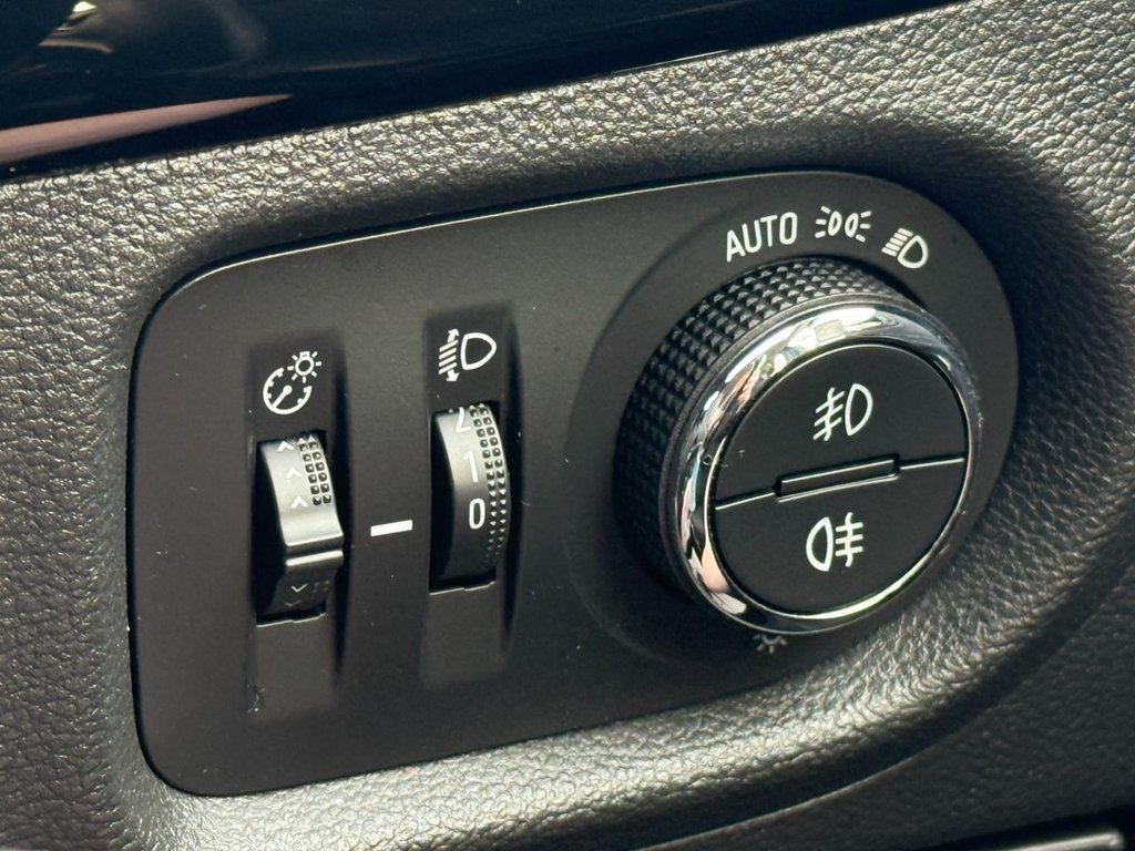 Used Vauxhall Astra 2019 for sale - 77407905: Photo 31