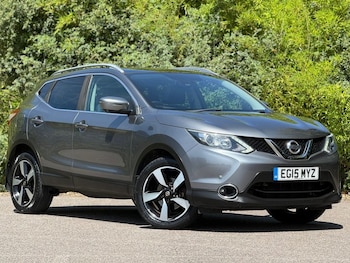 Used Nissan Qashqai 2015 for sale - 79147034: Photo