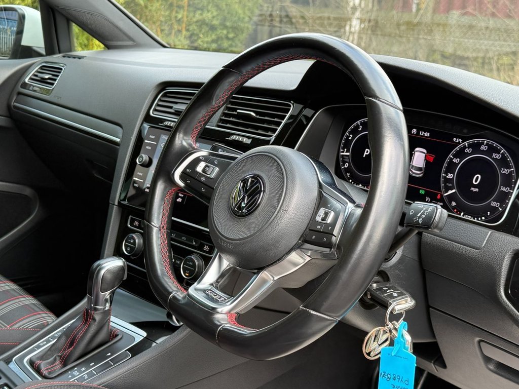 Used Volkswagen Golf 2018 for sale - 77621178: Photo 12