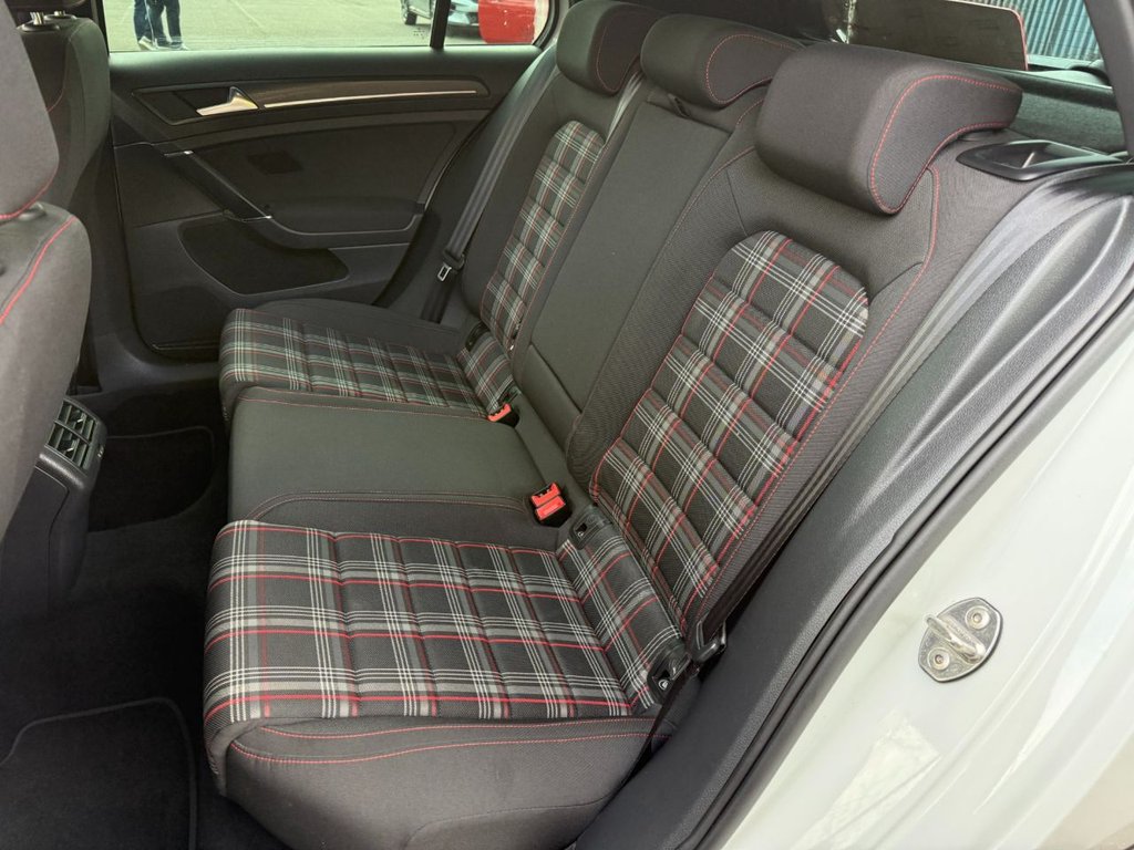 Used Volkswagen Golf 2018 for sale - 77621178: Photo 14
