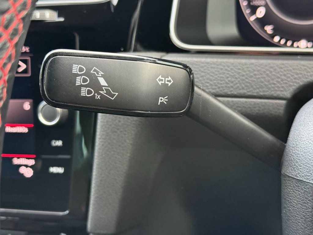 Used Volkswagen Golf 2018 for sale - 77621178: Photo 37