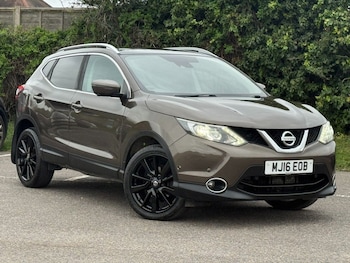 Used Nissan Qashqai 2016 for sale - 77703680: Photo