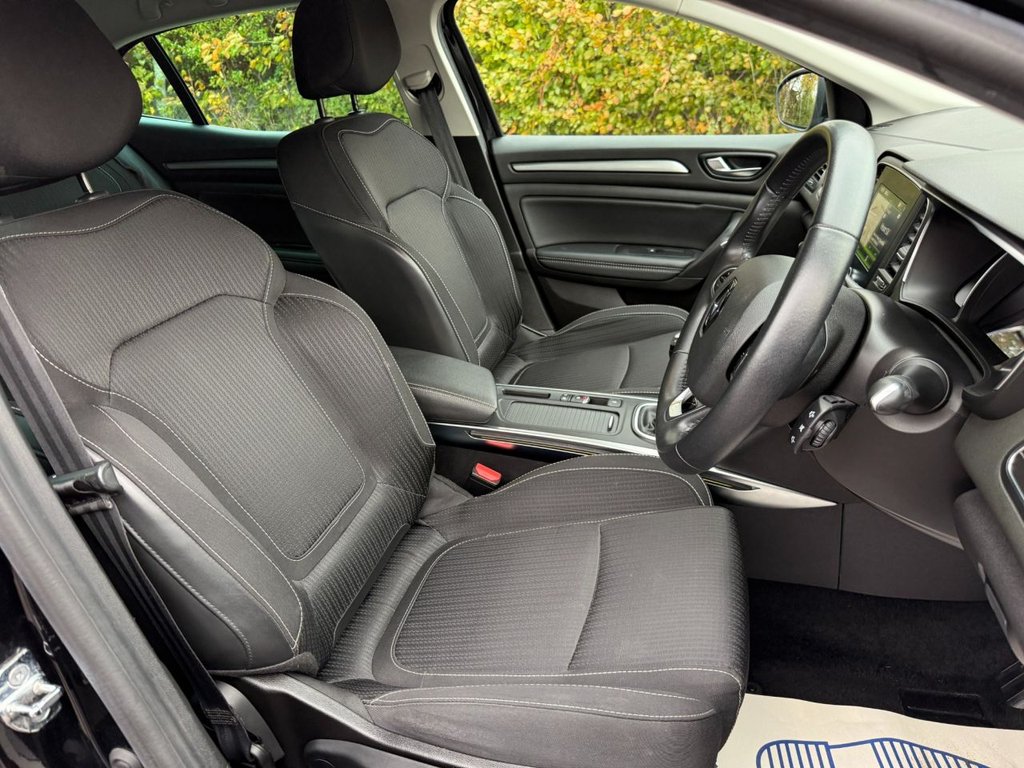 Used Renault Megane 2019 for sale - 76469739: Photo 10