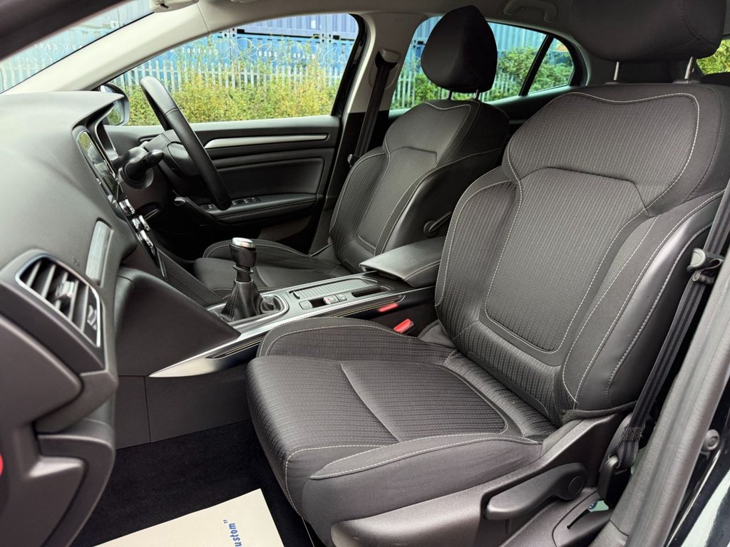 Used Renault Megane 2019 for sale - 76469739: Photo 12